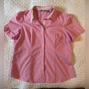 VINTAGE Pink & White Striped Short Sleeve Button-Up blouse